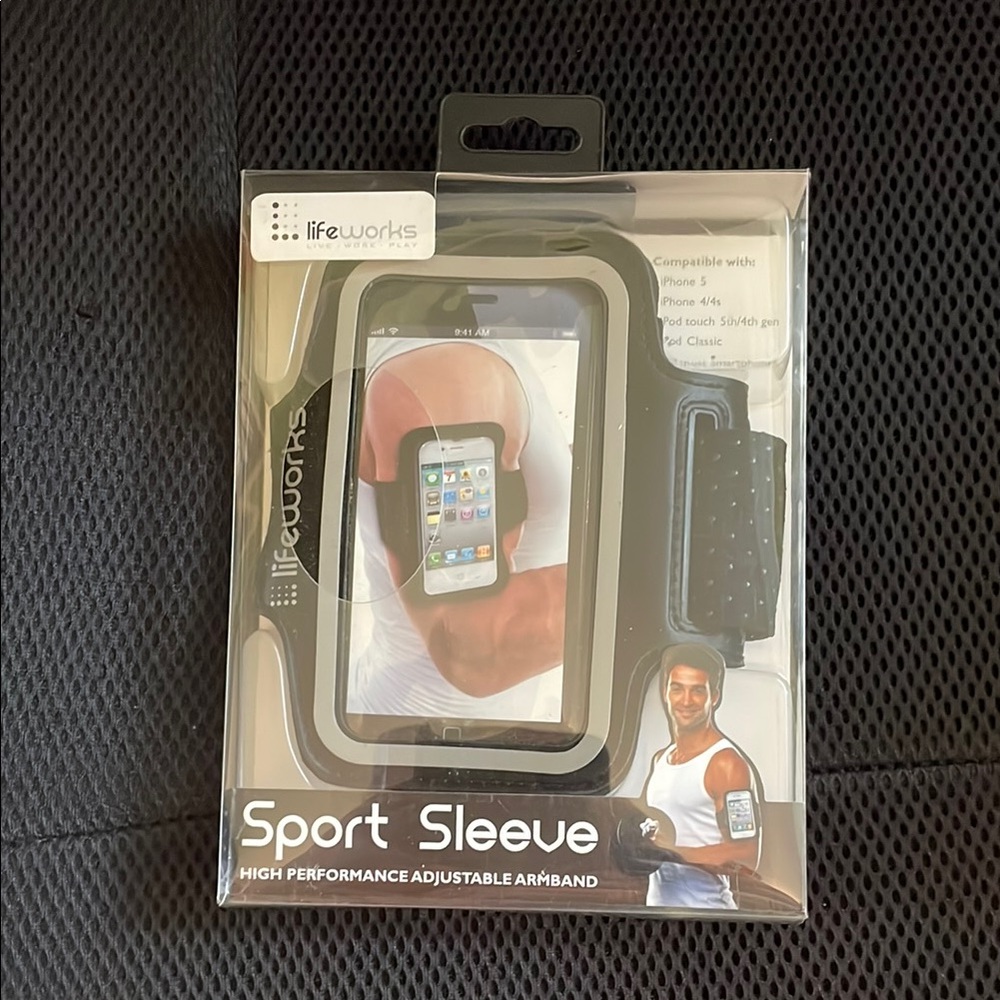 Lifeworks Sport Sleeve Armband